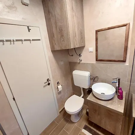 Vikendica Niki - With Pool * Cetojevici